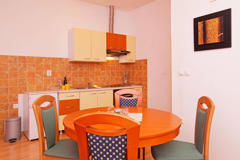Guest House Kod Peskarije Vela Luka Cameră foto